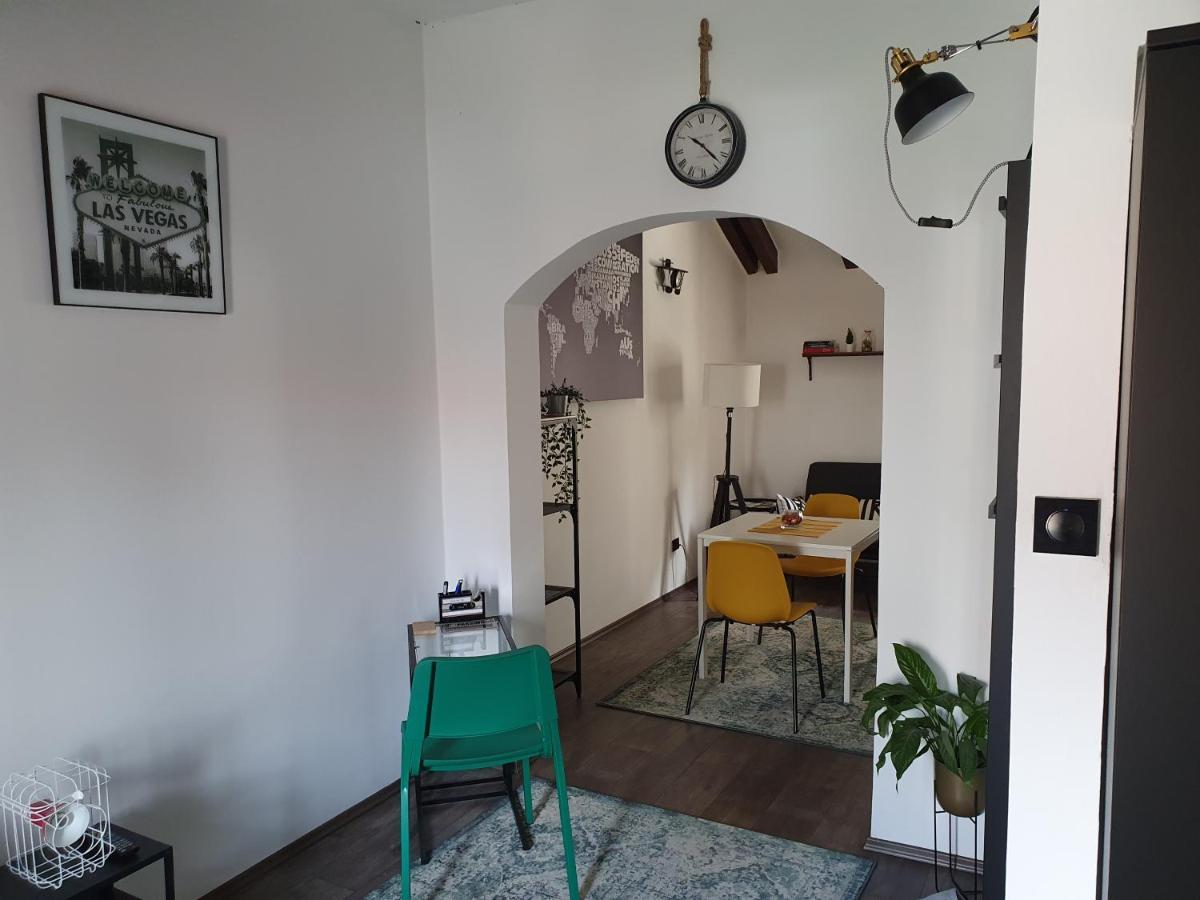 Ferienwohnung Studio Apartman Dalia Zagreb Exterior foto