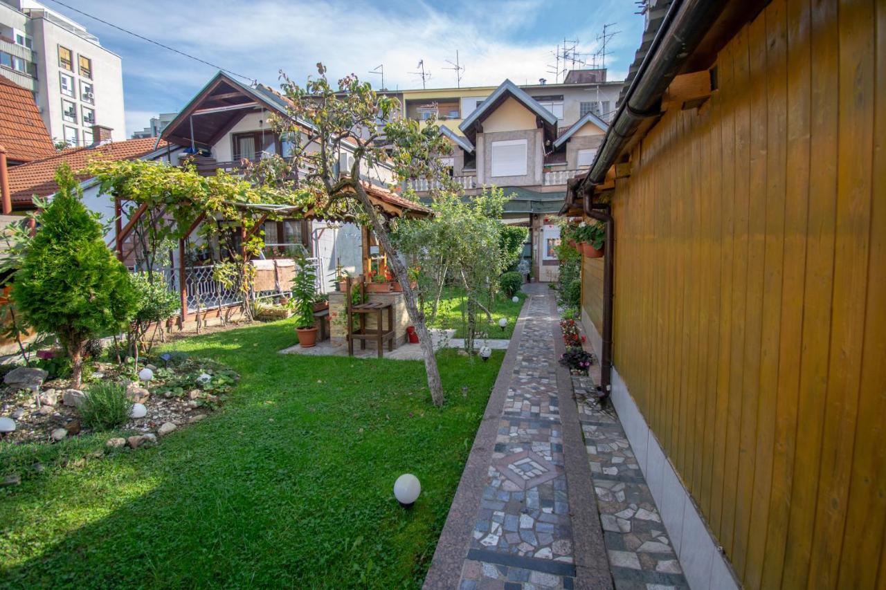 Ferienwohnung Studio Apartman Dalia Zagreb Exterior foto